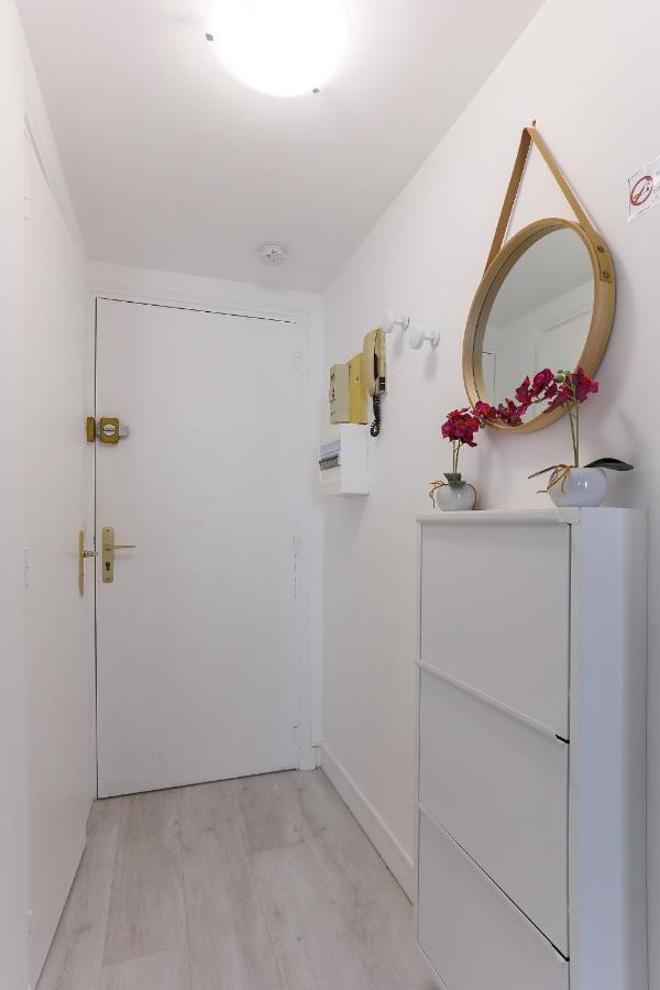 Monceau Cozy Flat Apartment ปารีส ภายนอก รูปภาพ